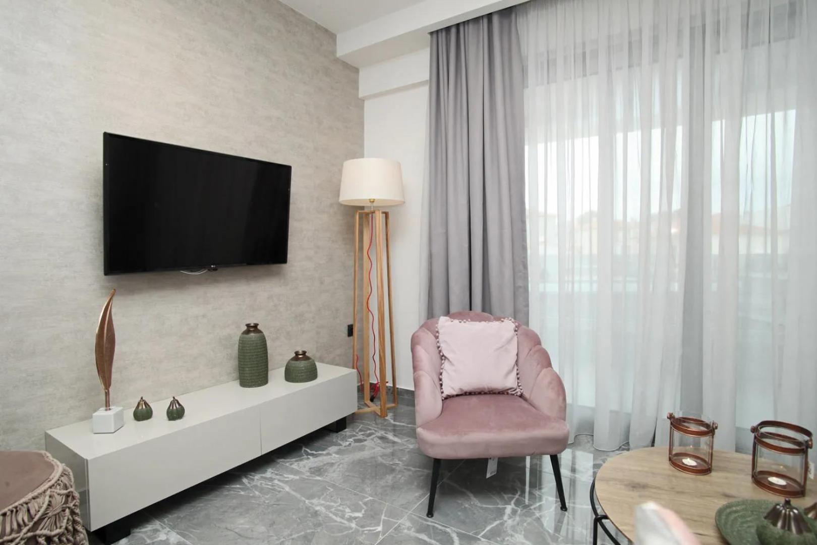 Athinais Luxury Apartments Hanioti Exterior photo